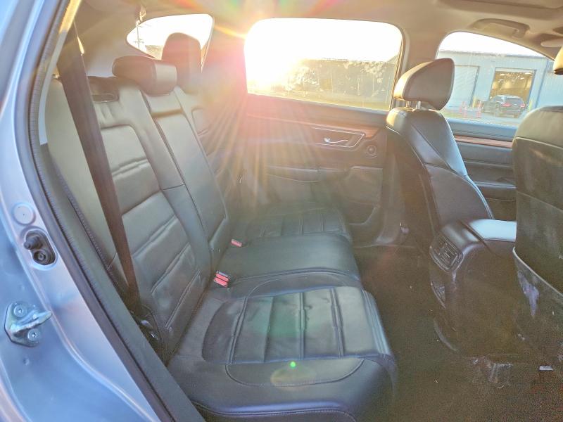 46819926 :رقم المزاد ، 2HKRW2H89JH690332 vin ، 2018 Honda Cr-v مزاد بيع