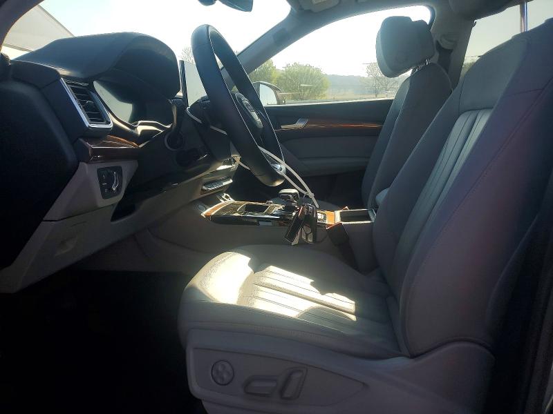 47464076 :رقم المزاد ، WA1EAAFY5N2099815 vin ، 2022 Audi Q5 مزاد بيع