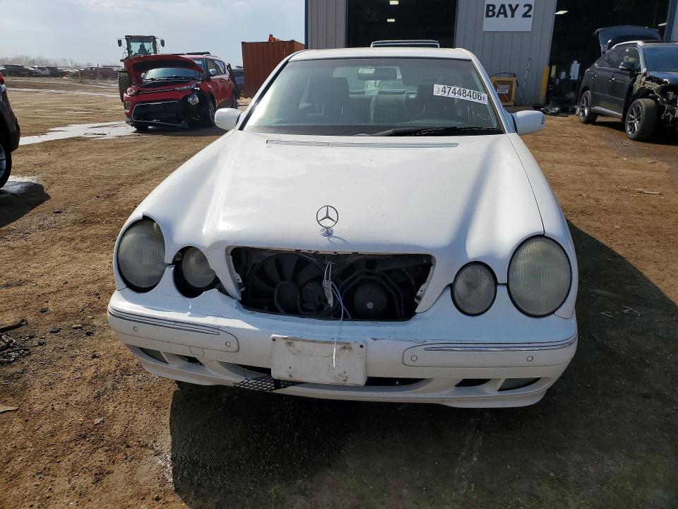 Продаж на аукціоні авто 2001 Mercedes-benz E, vin: WDBJF70J31B386454, номер лоту: 47448406