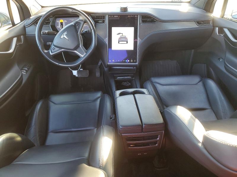 46067306 :رقم المزاد ، 5YJXCAE24JF123616 vin ، 2018 Tesla Model X مزاد بيع