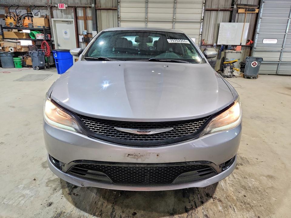 79702265 :رقم المزاد ، 1C3CCCBG5GN100273 vin ، 2016 Chrysler 200 مزاد بيع