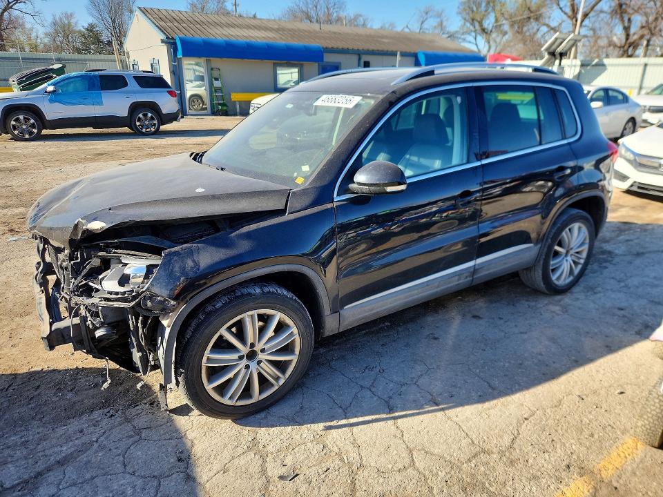 Aukcja sprzedaży 2016 Volkswagen Tiguan, vin: WVGAV7AX2GW554475, numer aukcji: 46683256