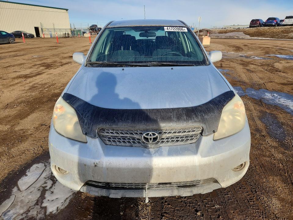 41722806 :رقم المزاد ، 2T1KR32E85C907763 vin ، 2005 Toyota Matrix مزاد بيع