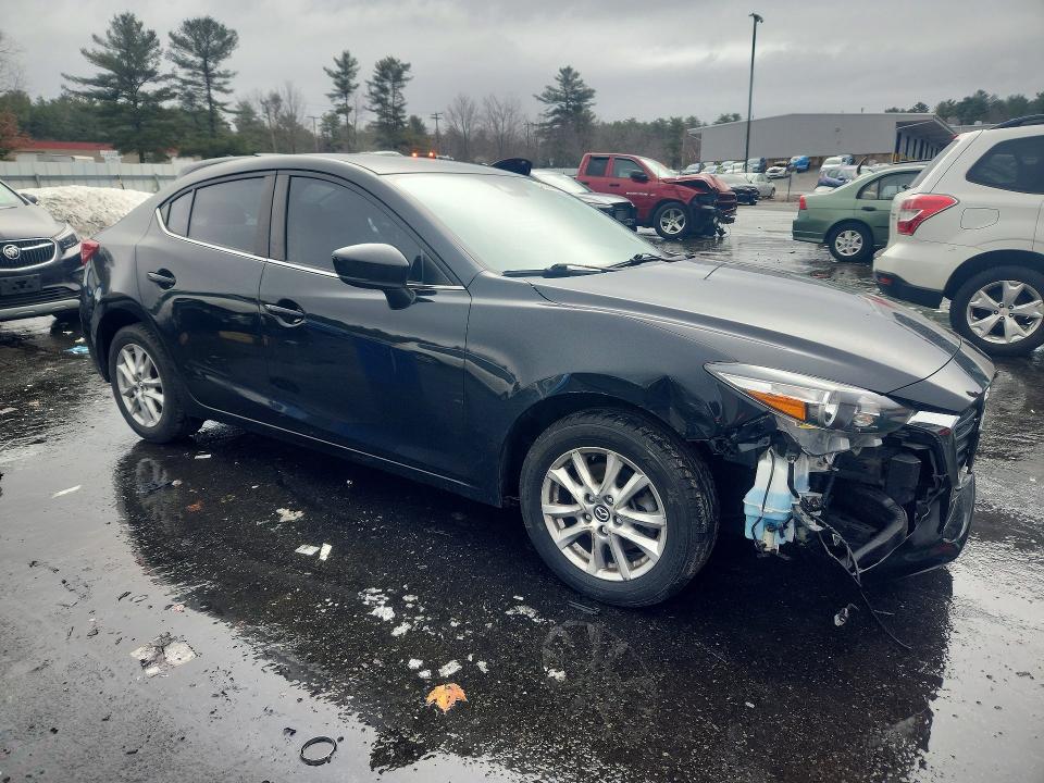 2018 Mazda 3 მანქანა იყიდება აუქციონზე, vin: 3MZBN1U73JM212054, აუქციონის ნომერი: 45520426