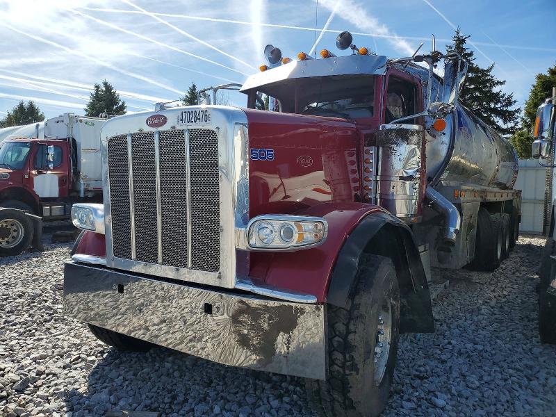 47028476 :رقم المزاد ، 1NPXGGGG40D479577 vin ، 2017 Peterbilt 389 مزاد بيع