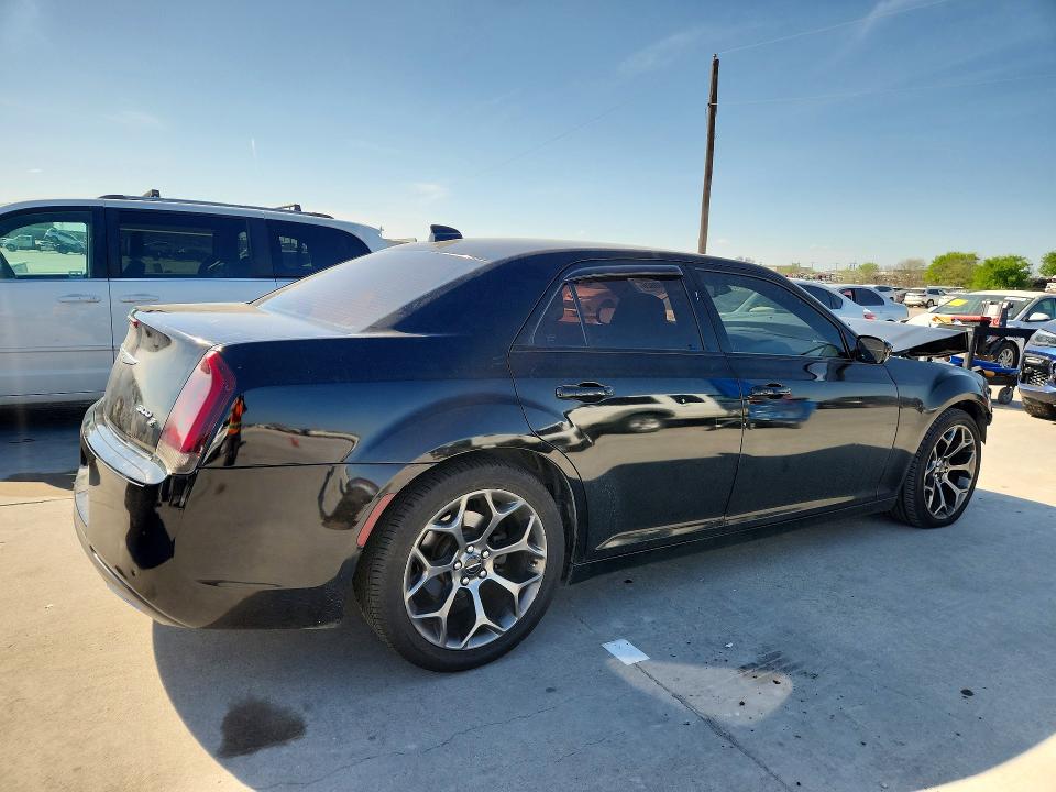 Продажа на аукционе авто 2015 Chrysler 300, vin: 2C3CCABG5FH838263, номер лота: 47440826