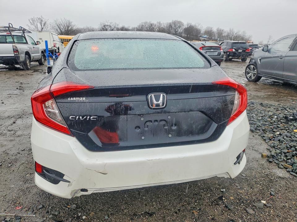 Продаж на аукціоні авто 2018 Honda Civic, vin: 2HGFC2F54JH575524, номер лоту: 45575886