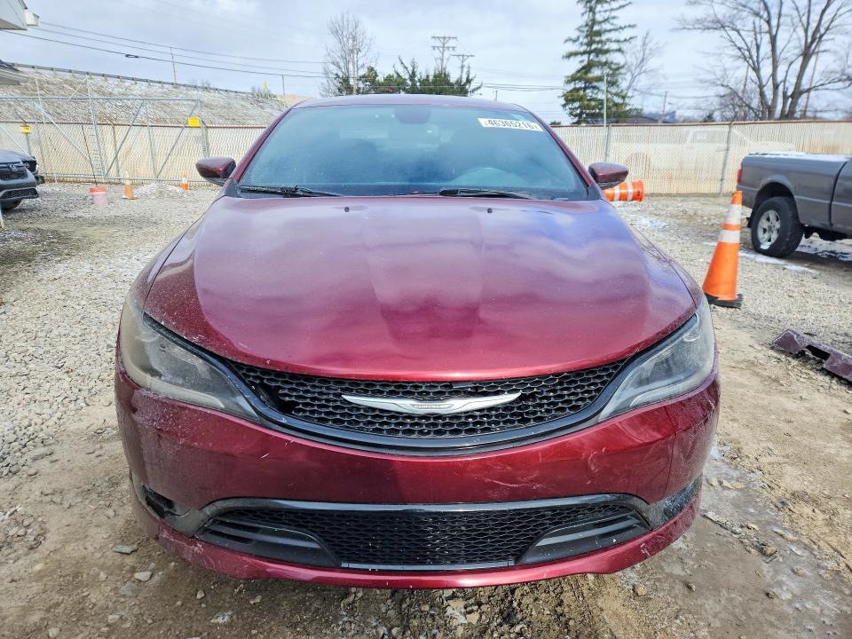 46365216 :رقم المزاد ، 1C3CCCBG5FN731409 vin ، 2015 Chrysler 200 مزاد بيع