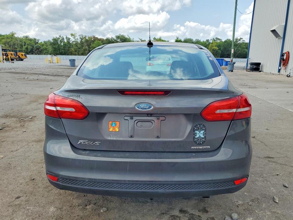 Продажа на аукционе авто 2015 Ford Focus, vin: 1FADP3E20FL311739, номер лота: 46560526