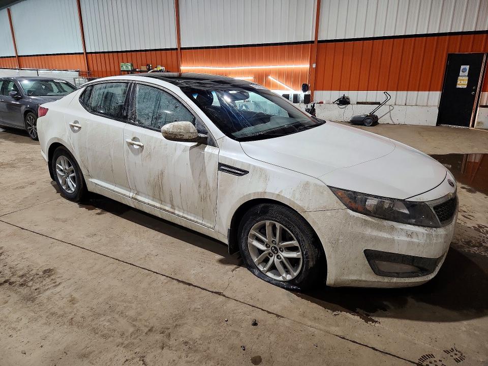 2013 Kia Optima მანქანა იყიდება აუქციონზე, vin: KNAGM4A77D5398500, აუქციონის ნომერი: 47825146