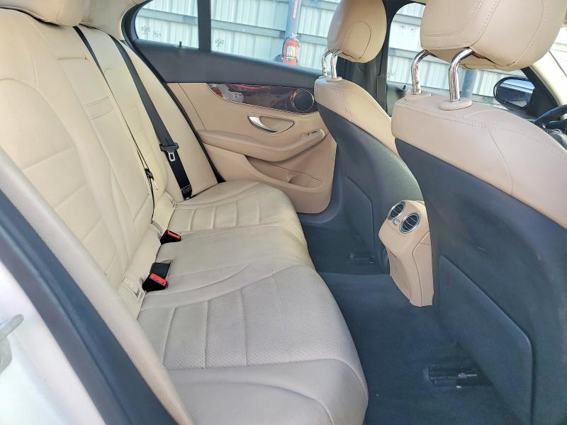 42037056 :رقم المزاد ، 55SWF4JB9GU121569 vin ، 2016 Mercedes-benz C مزاد بيع