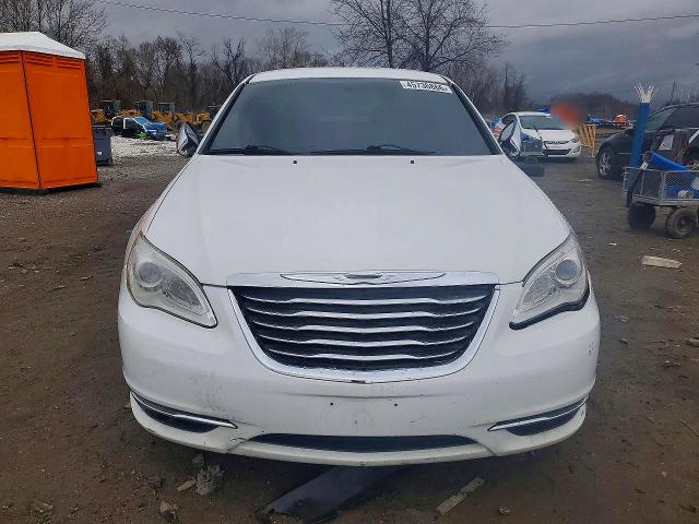 2014 Chrysler 200 მანქანა იყიდება აუქციონზე, vin: 1C3CCBCG3EN156279, აუქციონის ნომერი: 45736866