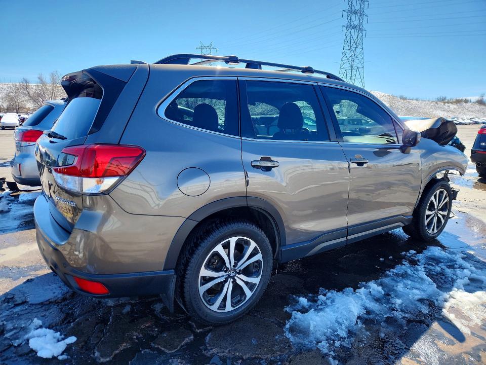 2021 Subaru Forester მანქანა იყიდება აუქციონზე, vin: JF2SKAUC3MH587686, აუქციონის ნომერი: 46111266