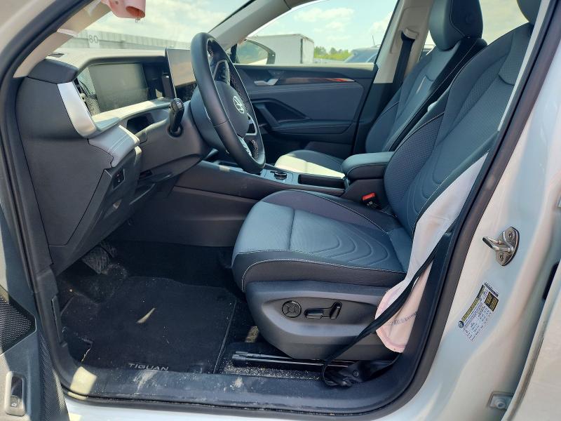 2025 Volkswagen Tiguan მანქანა იყიდება აუქციონზე, vin: 3VVFR7RM8SM008508, აუქციონის ნომერი: 47410386