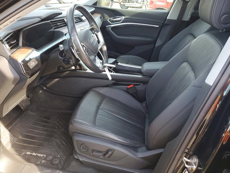 2019 Audi E-tron მანქანა იყიდება აუქციონზე, vin: WA1LABGE3KB016671, აუქციონის ნომერი: 48142156