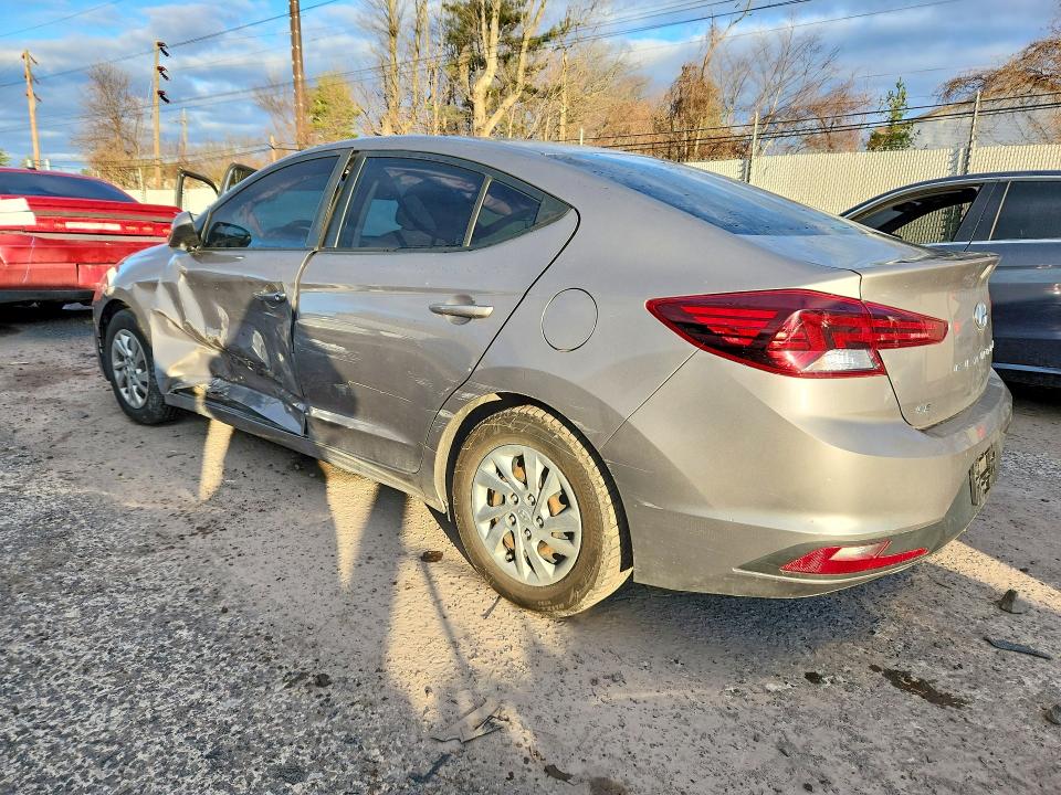 2020 Hyundai Elantra მანქანა იყიდება აუქციონზე, vin: KMHD74LF0LU024599, აუქციონის ნომერი: 46117876
