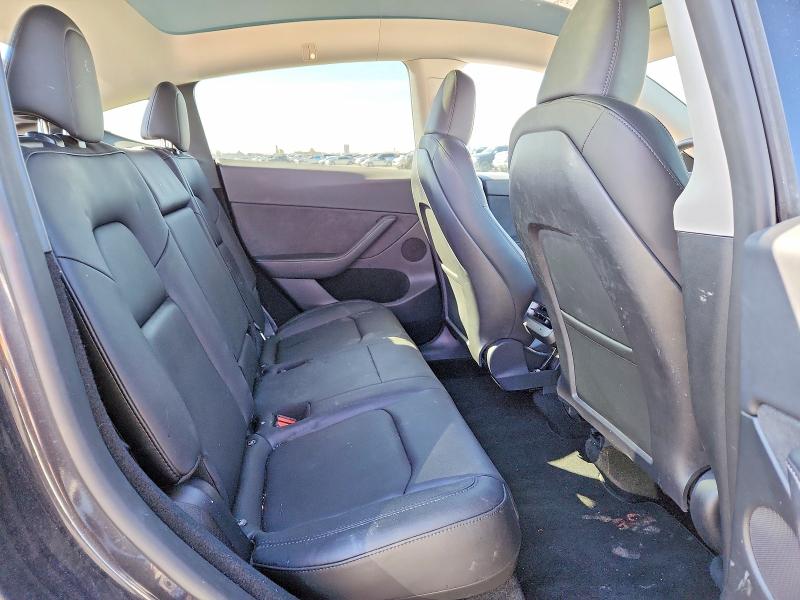 79827705 :رقم المزاد ، 7SAYGDEE1RF994573 vin ، 2024 Tesla Model Y مزاد بيع