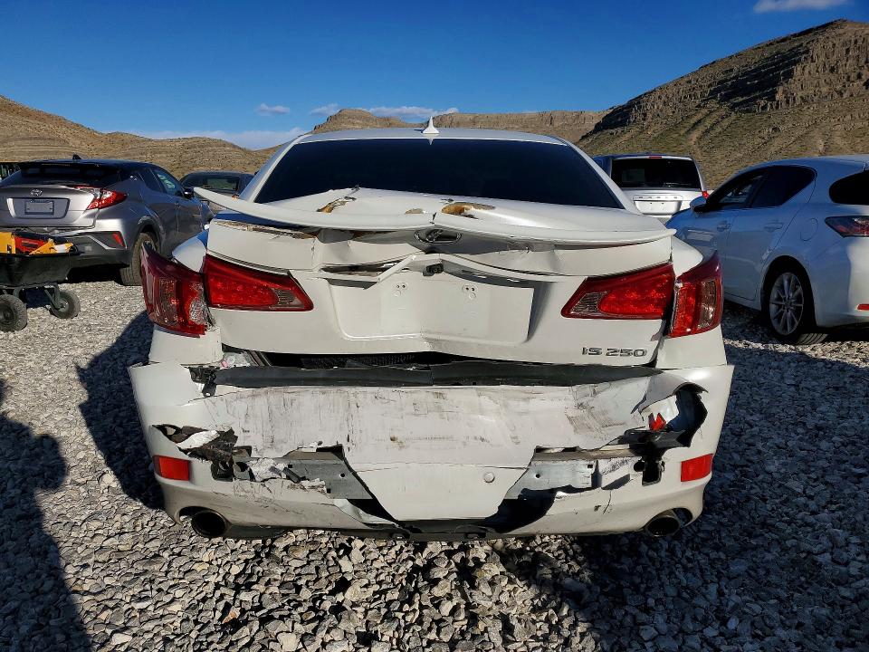 2013 Lexus Is 250 მანქანა იყიდება აუქციონზე, vin: JTHBF5C25D5185753, აუქციონის ნომერი: 41785676