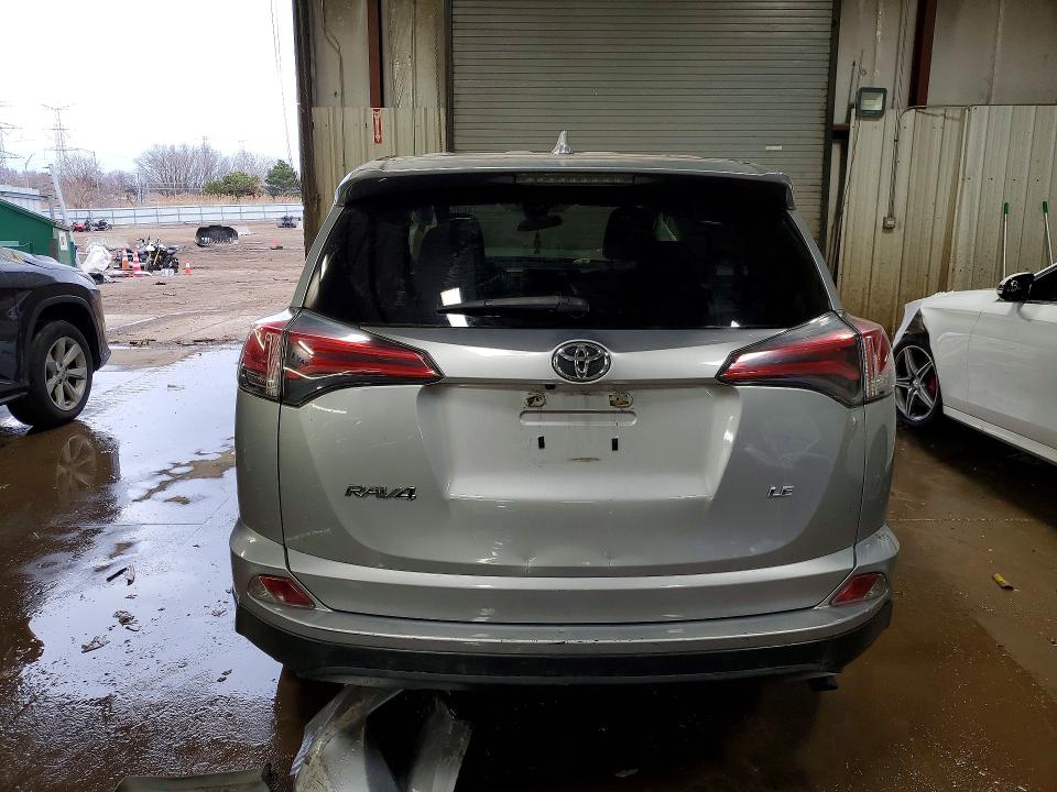 46956376 :رقم المزاد ، JTMZFREV3JJ195781 vin ، 2018 Toyota Rav4 مزاد بيع