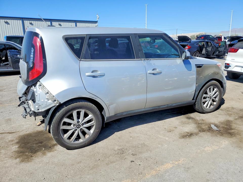 Продажа на аукционе авто 2018 Kia Soul, vin: KNDJP3A52J7598001, номер лота: 45954696