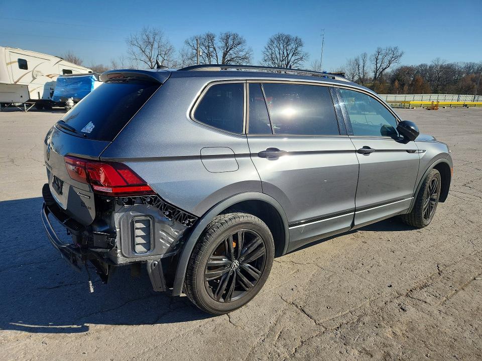 Продаж на аукціоні авто 2022 Volkswagen Tiguan, vin: 3VV8B7AX3NM046025, номер лоту: 45940156