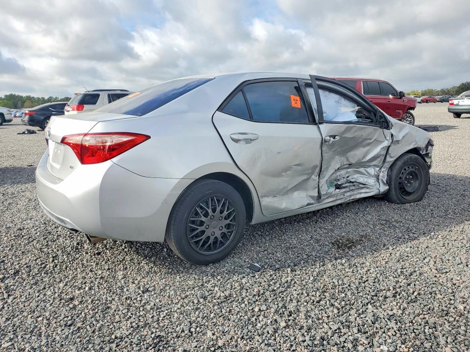 45915286 :رقم المزاد ، 5YFBURHEXKP895765 vin ، 2019 Toyota Corolla مزاد بيع
