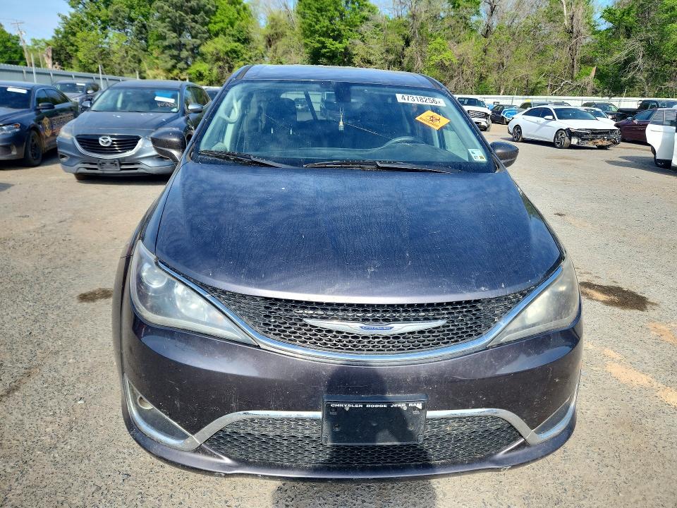 Продажа на аукционе авто 2018 Chrysler Pacifica, vin: 2C4RC1FG0JR125712, номер лота: 47318256