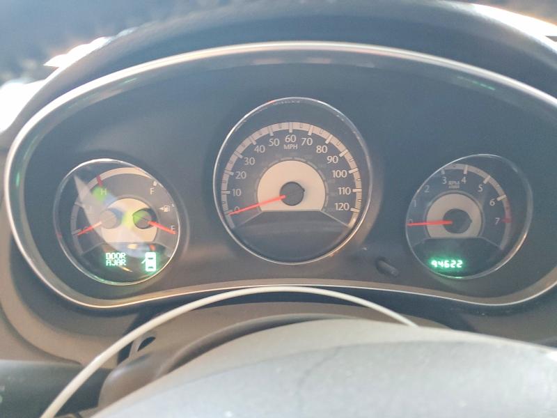45996166 :رقم المزاد ، 1C3BCBEB1DN592334 vin ، 2013 Chrysler 200 مزاد بيع