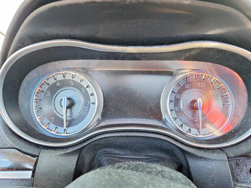 2015 Chrysler 300 მანქანა იყიდება აუქციონზე, vin: 2C3CCAAG1FH930455, აუქციონის ნომერი: 46514146