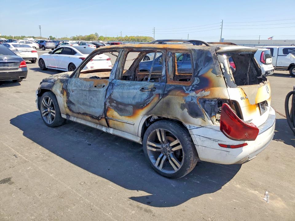 52613796 :رقم المزاد ، WDCGG5HB0FG358402 vin ، 2015 Mercedes-benz Glk مزاد بيع