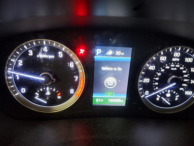 41879846 :رقم المزاد ، 5NPE34AF6JH669675 vin ، 2018 Hyundai Sonata مزاد بيع