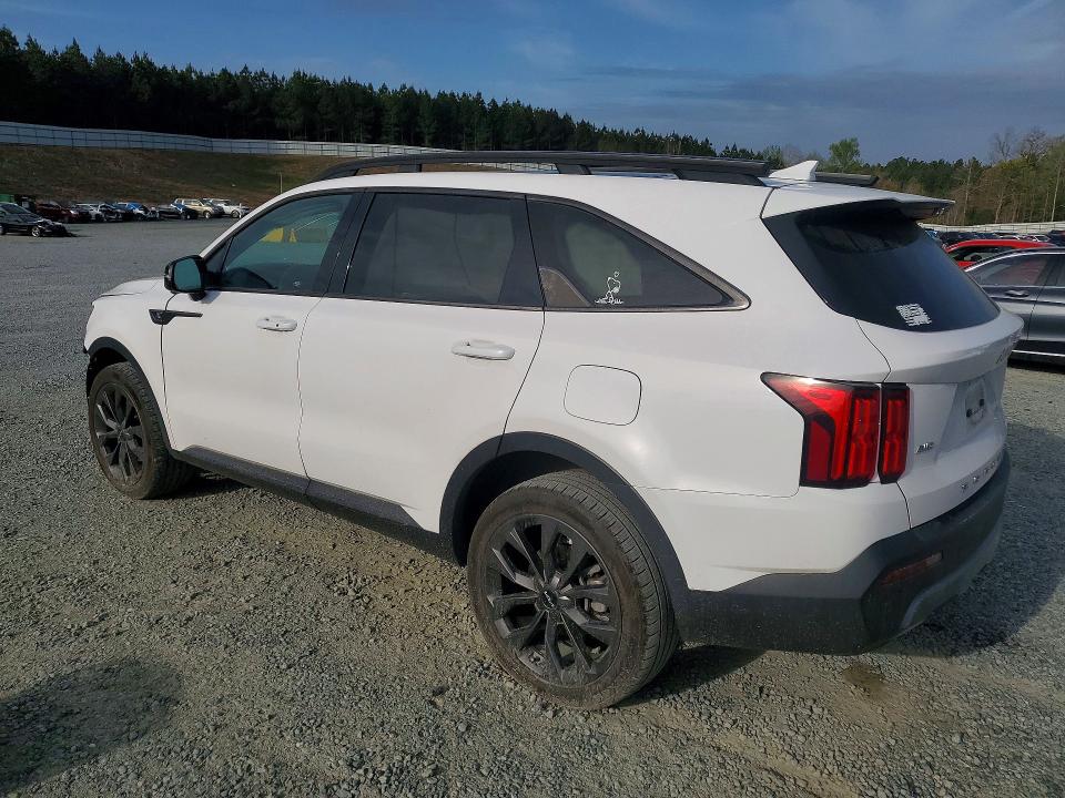 Продажа на аукционе авто 2022 Kia Sorento, vin: 5XYRKDLF5NG075223, номер лота: 47811816