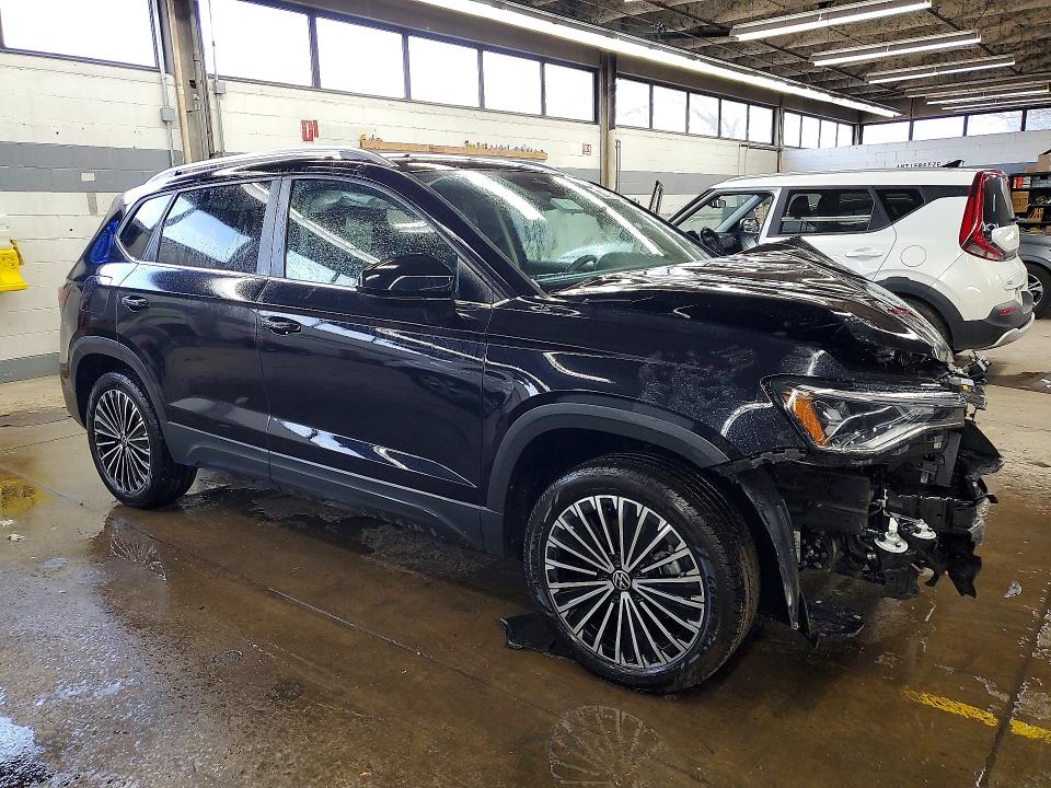 2026 Volkswagen Taos მანქანა იყიდება აუქციონზე, vin: 3VVSC7B21TM007520, აუქციონის ნომერი: 47428356