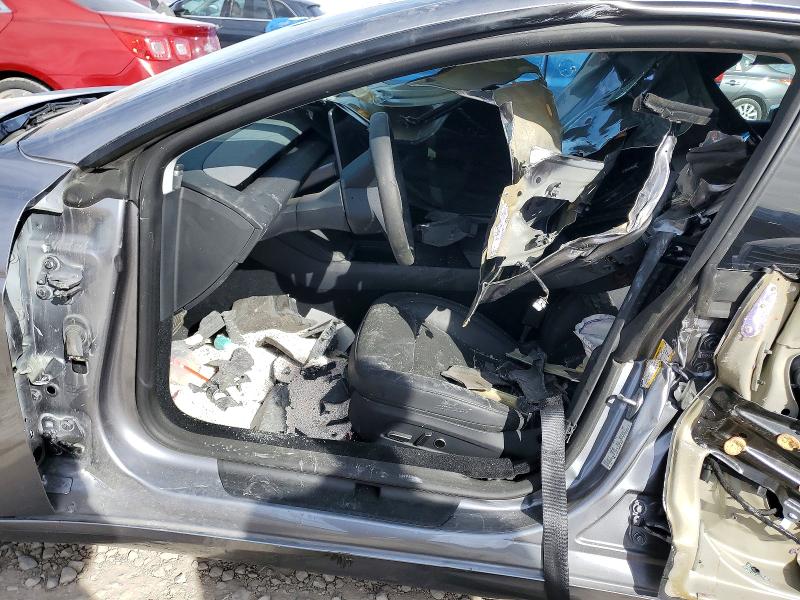 45781596 :رقم المزاد ، 5YJ3E1EBXSF016502 vin ، 2025 Tesla Model 3 مزاد بيع