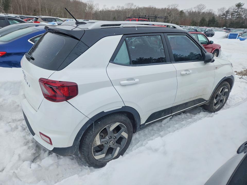Продажа на аукционе авто 2024 Hyundai Venue, vin: KMHRC8A39RU296885, номер лота: 77178545