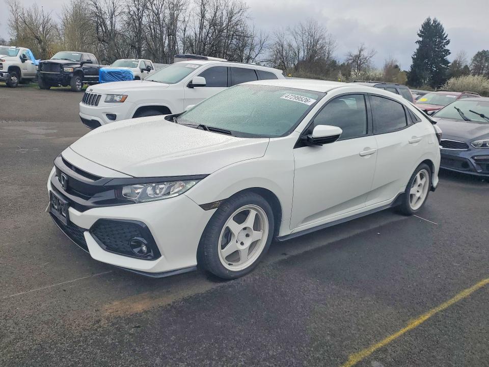 Auction sale of the 2018 Honda Civic, vin: SHHFK7G40JU205762, lot number: 47299526