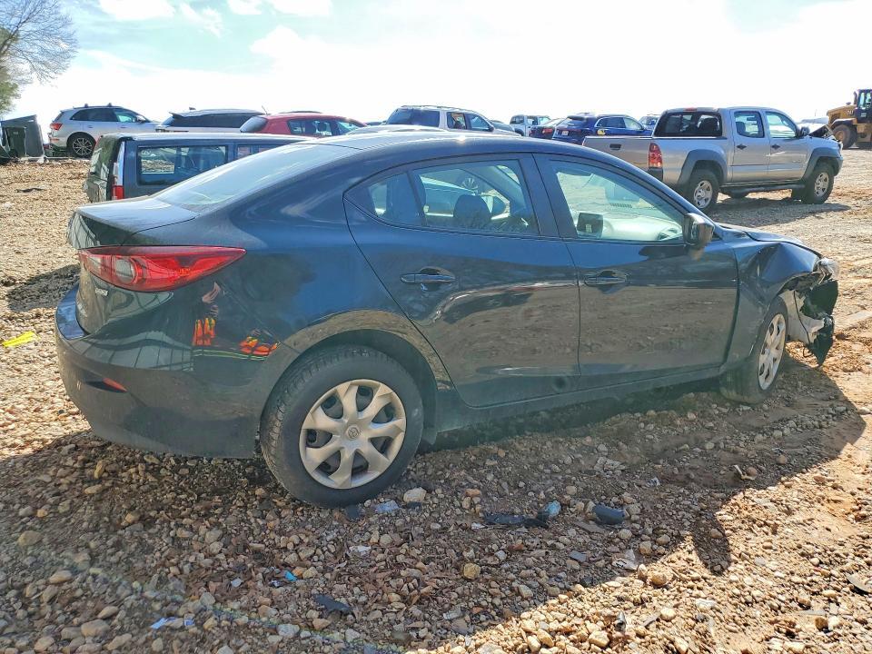 Продаж на аукціоні авто 2018 Mazda 3, vin: 3MZBN1U71JM229578, номер лоту: 45665656