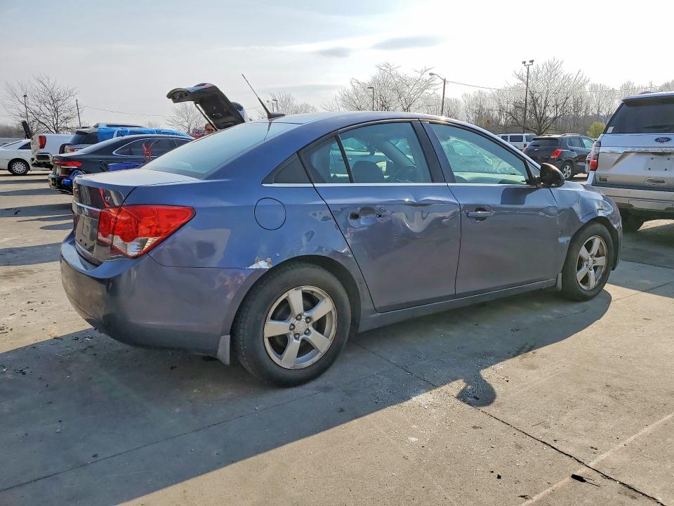 47689346 :رقم المزاد ، 1G1PC5SB6D7208827 vin ، 2013 Chevrolet Cruze مزاد بيع