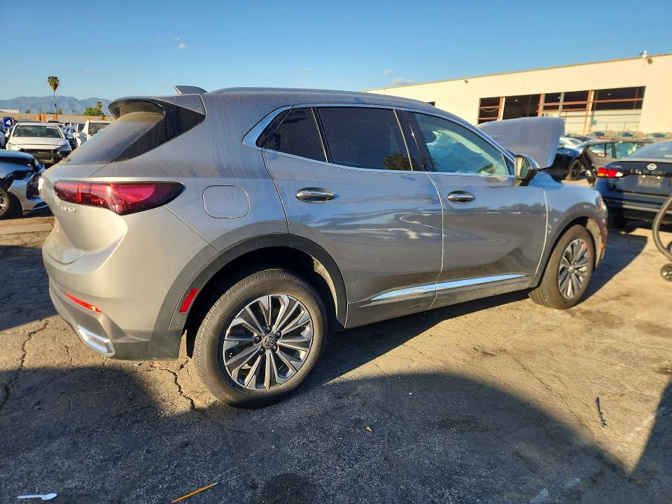 Продажа на аукционе авто 2024 Buick Envision, vin: LRBFZME45RD071699, номер лота: 45687546