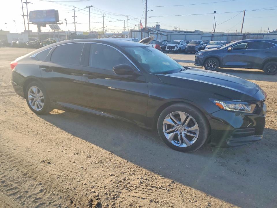 Продаж на аукціоні авто 2019 Honda Accord, vin: 1HGCV1F17KA000192, номер лоту: 41821536