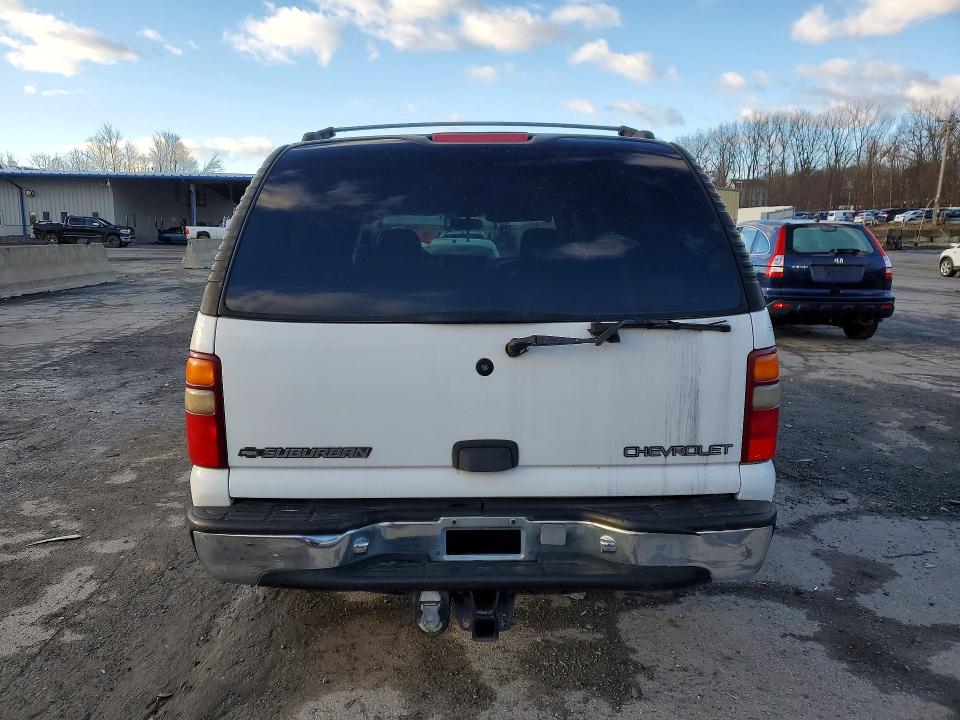 2001 Chevrolet Suburban მანქანა იყიდება აუქციონზე, vin: 3GNFK16T31G270663, აუქციონის ნომერი: 46086406