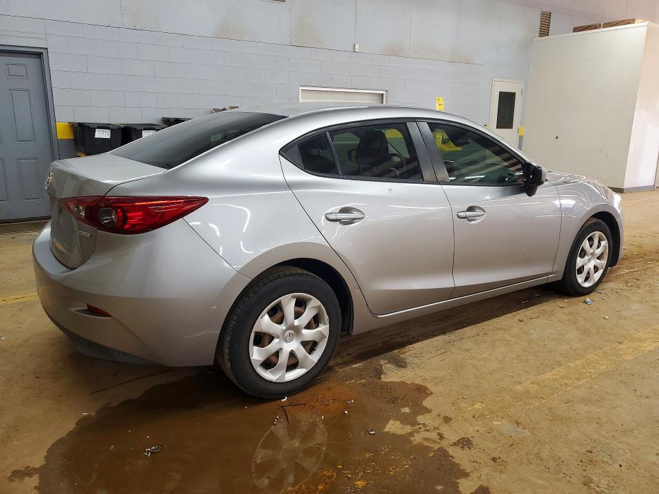 42057026 :رقم المزاد ، 3MZBM1U79FM165316 vin ، 2015 Mazda 3 مزاد بيع