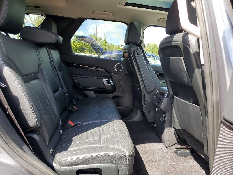 45681546 :رقم المزاد ، SALRGBBV6HA021229 vin ، 2017 Land Rover Discovery مزاد بيع