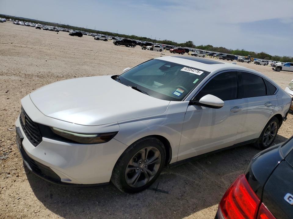 Продаж на аукціоні авто 2024 Honda Accord, vin: 1HGCY1F34RA002744, номер лоту: 42054276