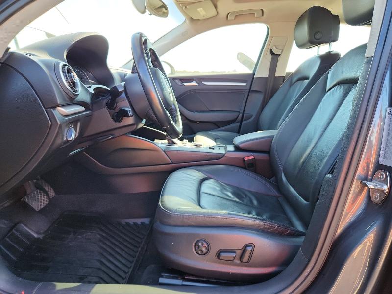 46690486 :رقم المزاد ، WAUBFGFF4F1001891 vin ، 2015 Audi A3 مزاد بيع