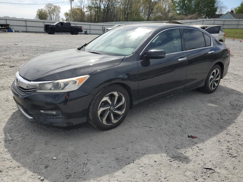 Auction sale of the 2016 Honda Accord, vin: 1HGCR3F87GA032273, lot number: 47380946