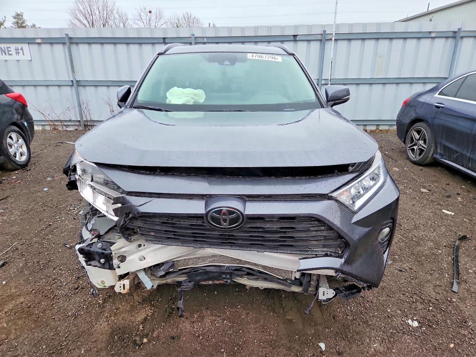 Продаж на аукціоні авто 2020 Toyota Rav4, vin: 2T3R1RFV7LC071869, номер лоту: 47067296