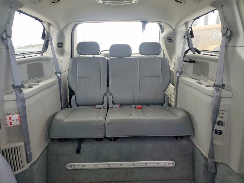 2008 Chrysler Town & Country მანქანა იყიდება აუქციონზე, vin: 2A8HR54P68R729840, აუქციონის ნომერი: 79068245
