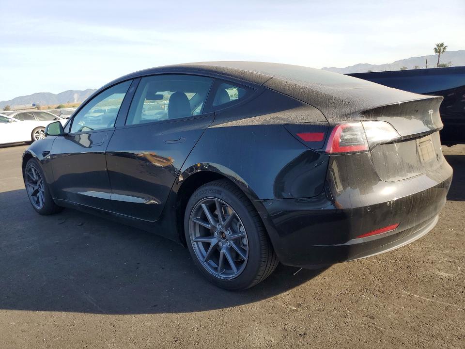 Продажа на аукционе авто 2022 Tesla Model 3, vin: 5YJ3E1EBXNF198805, номер лота: 46339156