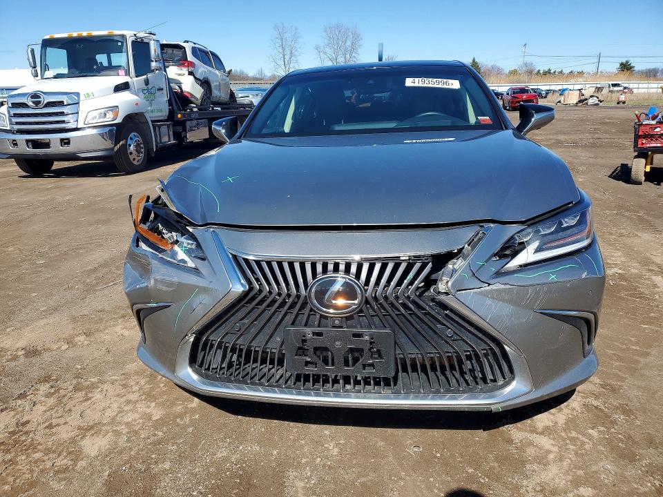 2019 Lexus Es 350 მანქანა იყიდება აუქციონზე, vin: 58ABZ1B15KU013014, აუქციონის ნომერი: 41935996